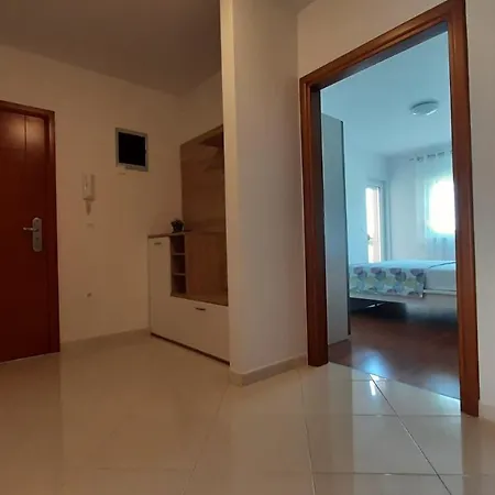 Klaudio Kampac 9a Apartment *